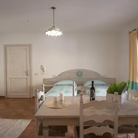 Lovely For A Dreamy Vacation *