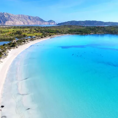 Lovely For A Dreamy Vacation *
