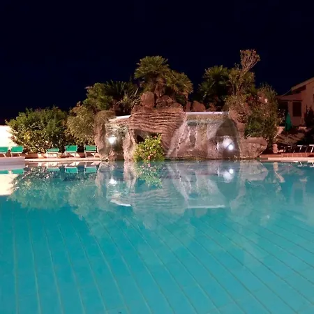 Lovely For A Dreamy Vacation Apartamento Orosei